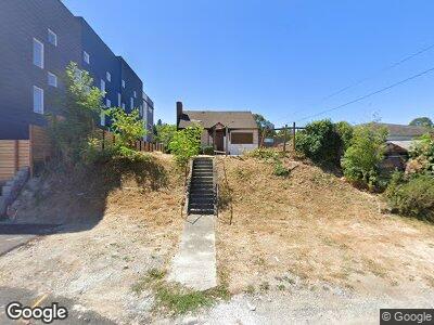 Street view of 3329 Claremont Ave S