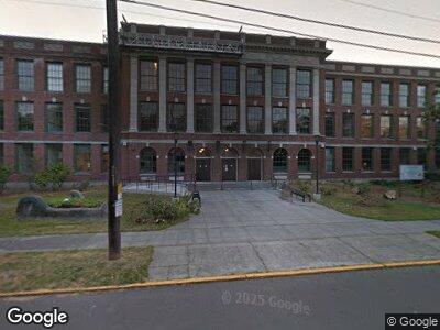 Street view of 520 NE Ravenna Blvd