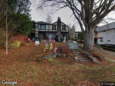 Street view of 716 W Lee St