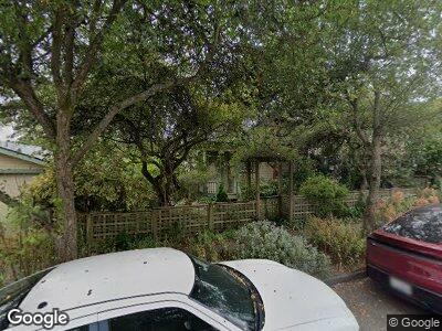 Street view of 915 Davis Pl S