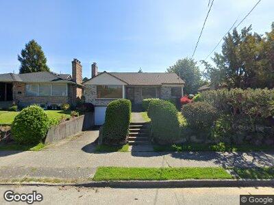 Street view of 2620 32nd Ave W
