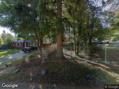 Street view of 2011 NE 123rd St