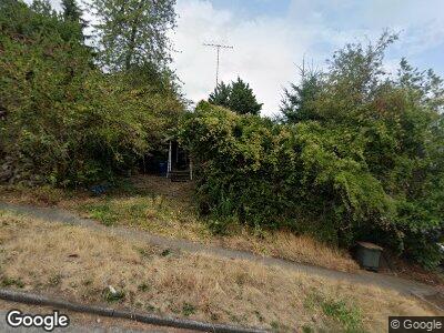 Street view of 2438 E Valley St