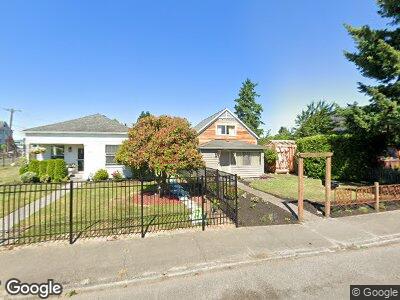 Street view of 1628 Oakes Ave