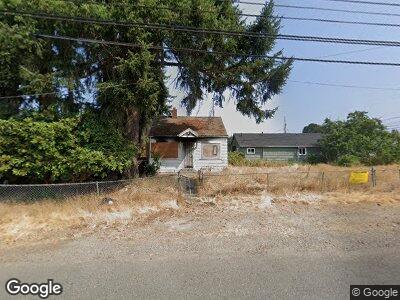 Street view of 407 S 82nd St
