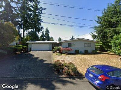 Street view of 2905 NE 11th St