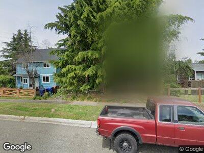 Street view of 939 E 61st St