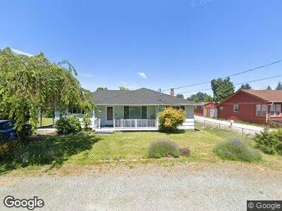 Street view of 927 9th Ave NW