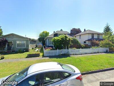 Street view of 2027 Rainier Ave Unit B