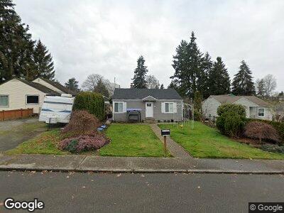 Street view of 1726 Maple St