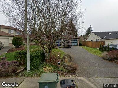 Street view of 122 Forest CT Unit B