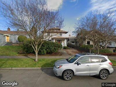 Street view of 1305 Hoyt Ave Unit B