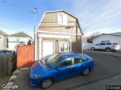 Street view of 4020 Hoyt Ave Unit B