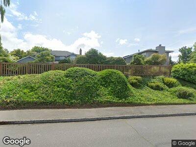 Street view of 615 Elm Pl