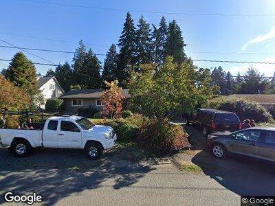 Street view of 814 Birch St