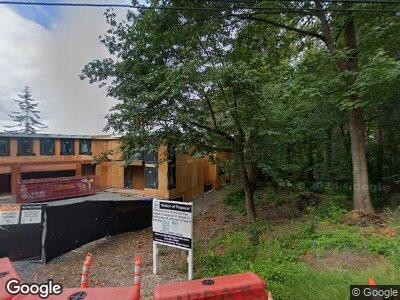 Street view of 11855 Holmes Point Dr NE