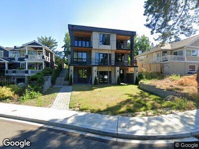 Street view of 998 Waverly Way