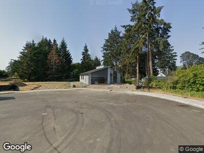 Street view of 914 104th Stct E