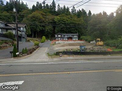 Street view of 2038 E Lake Sammamish Pkwy NE