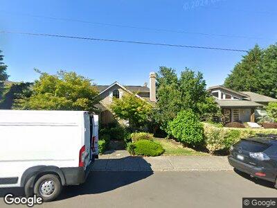 Street view of 423 11th Ln