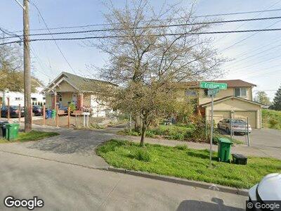 Street view of 2972 S Graham St