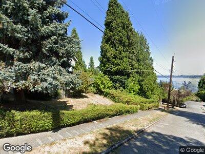 Street view of 3310 S Dearborn St