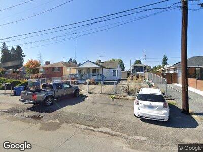 Street view of 10507 A North Park Ave N