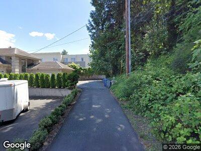 Street view of 1250 W Lake Sammamish Pkwy SE