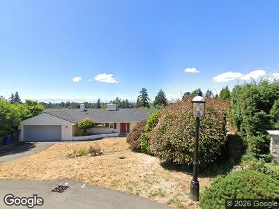 Street view of 1021 Evergreen Dr