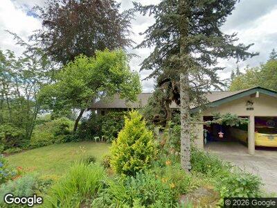 Street view of 631 W Lake Sammamish Pkwy NE